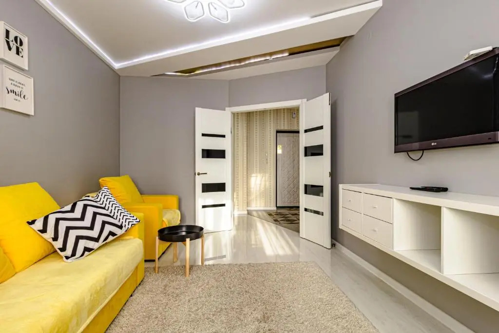 "7 Ja-41" Apartment