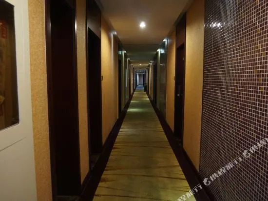 Xinda Business Hotel