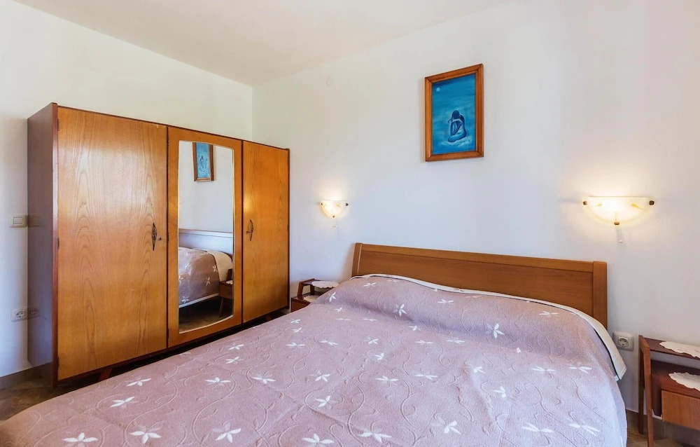 Stunning Apartment in Rovinj With 1 Bedrooms and Wifi