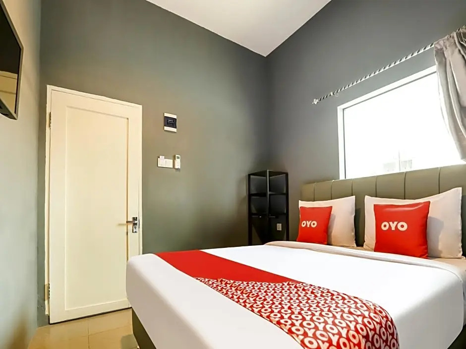 OYO 3492 Mandala Residence