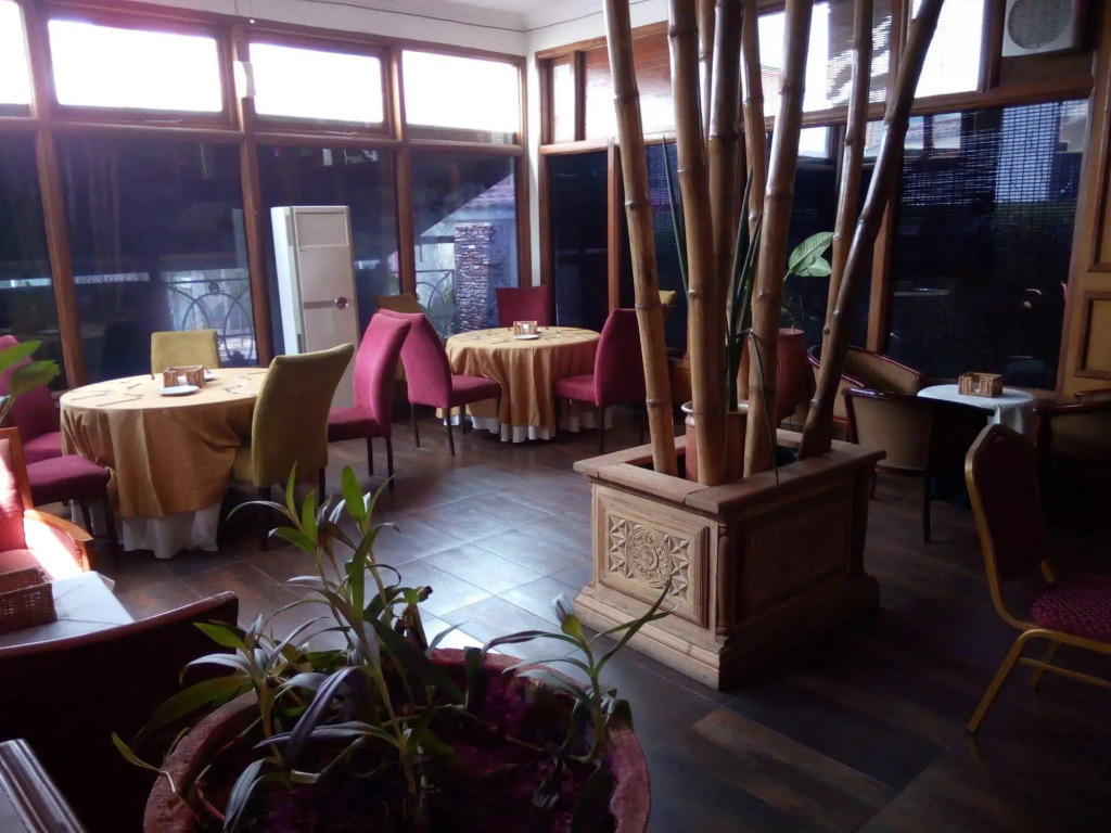 Highgate Hotel