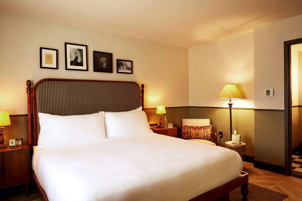 Days Inn by Wyndham Lenox MA