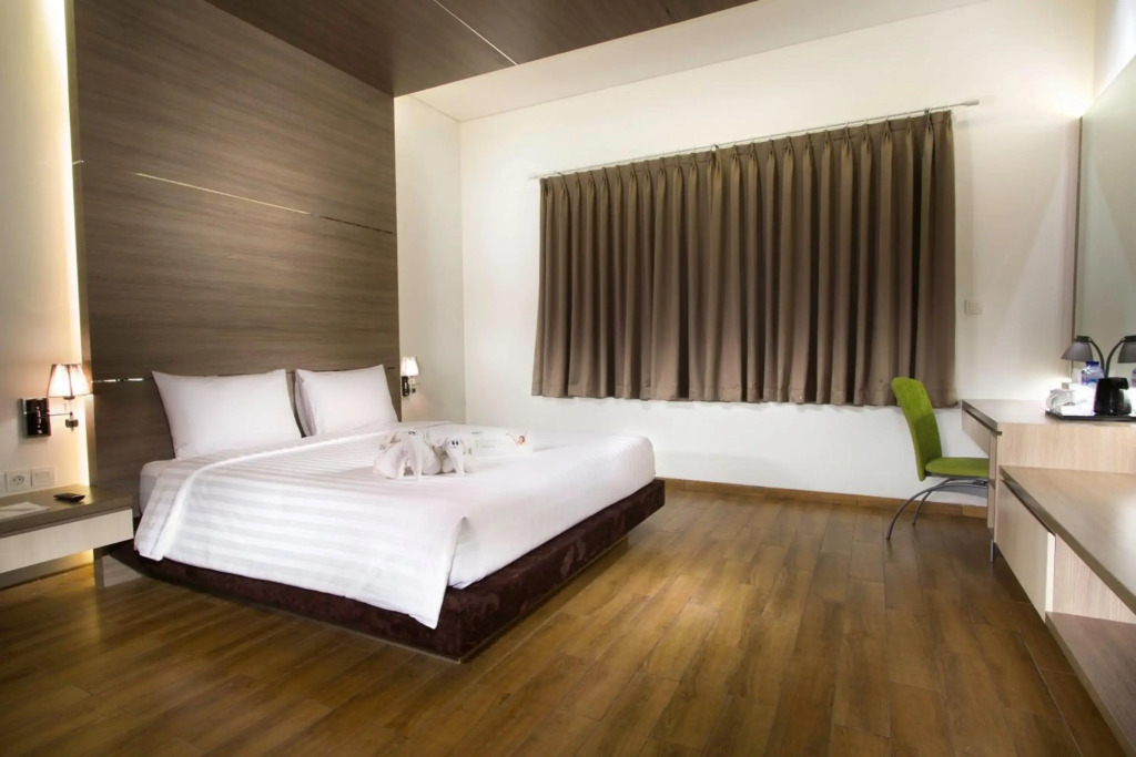 Whiz Prime Hotel Kelapa Gading