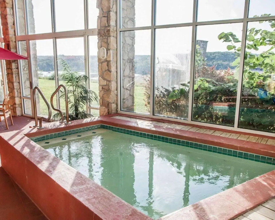Quality Inn Lake of the Ozarks