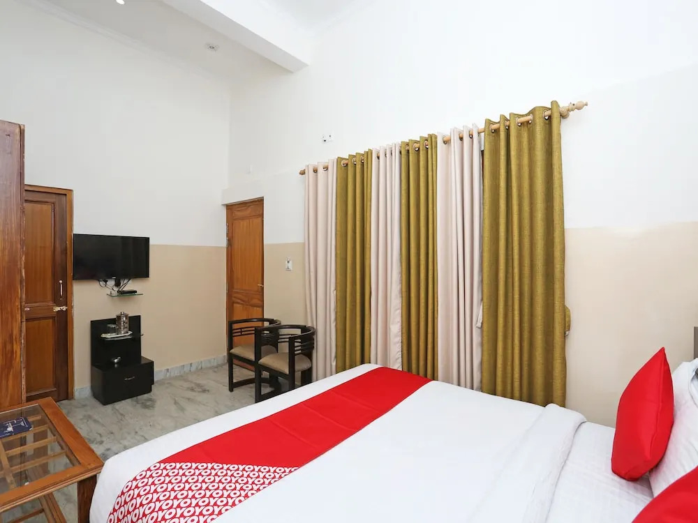 Oyo 19638 Hotel Jay Continental