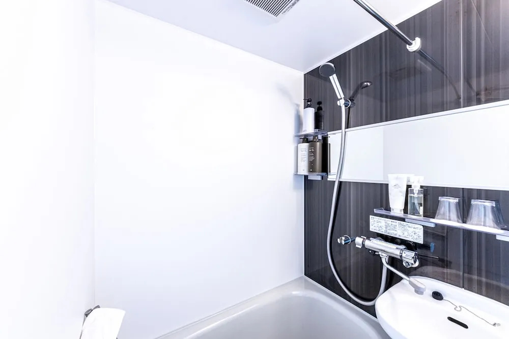 B1. PERFECT PLACE with LUX FLAT #SHINJUKU