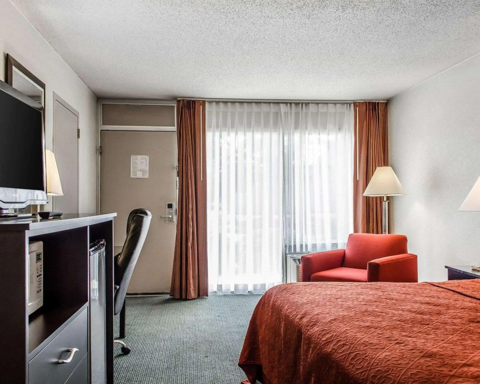 Quality Inn & Suites York East