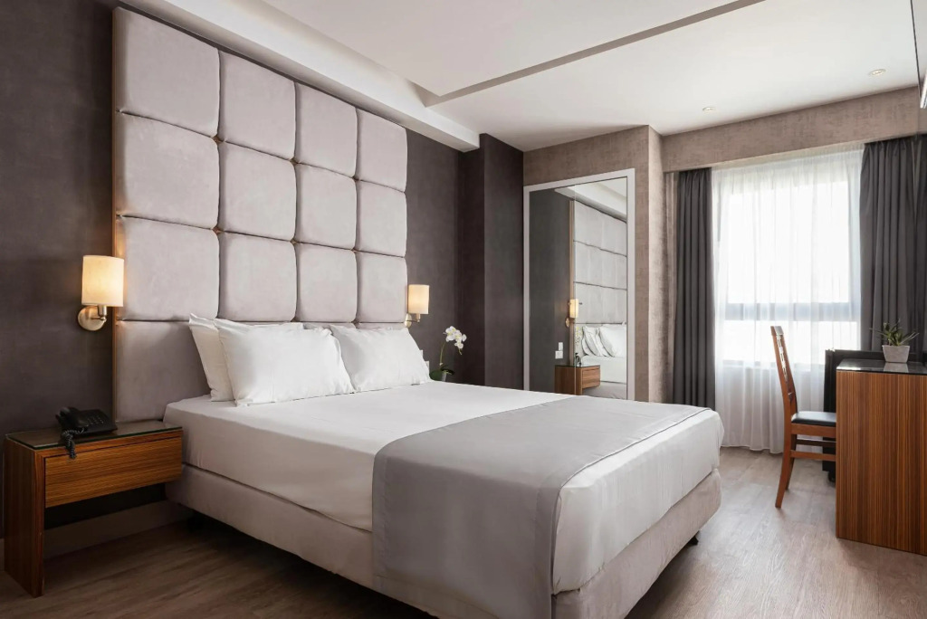 Lacoba Hotel