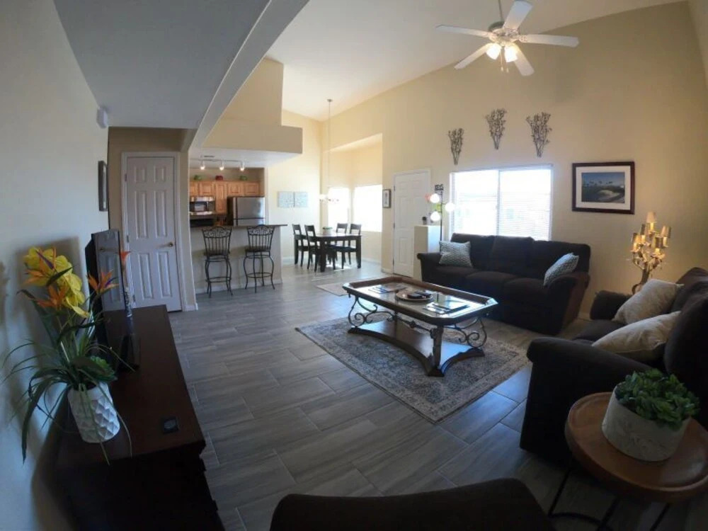 Michael Rutkowski 3 Bedroom Condo