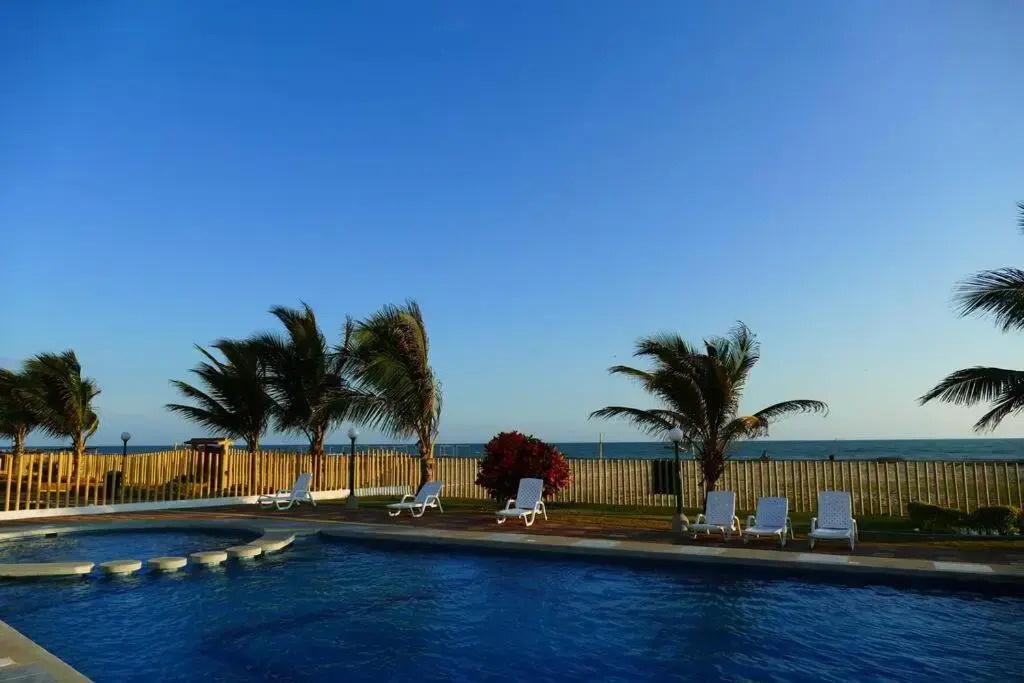 Ecusuites Karibao Resort Town & Family