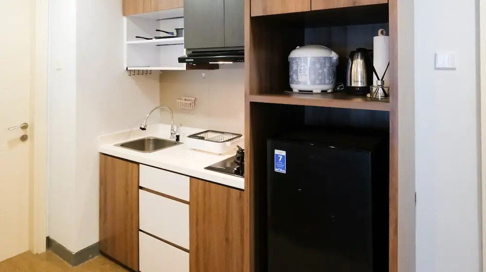 Aesthetic 2Br Connected To Mall At Supermall Mansion Apartment