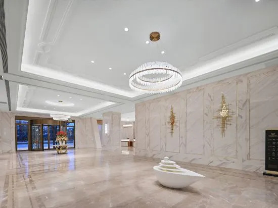 Vienna International Hotel