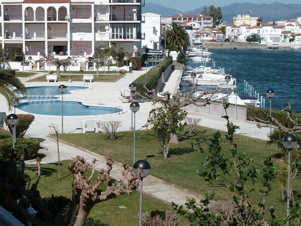 232-apartamento con Parking,terraza,piscina