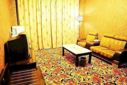 Long Feng Xiang Shangri-La