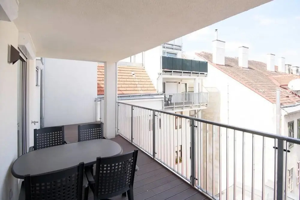 Central Apartment - Cityapartments