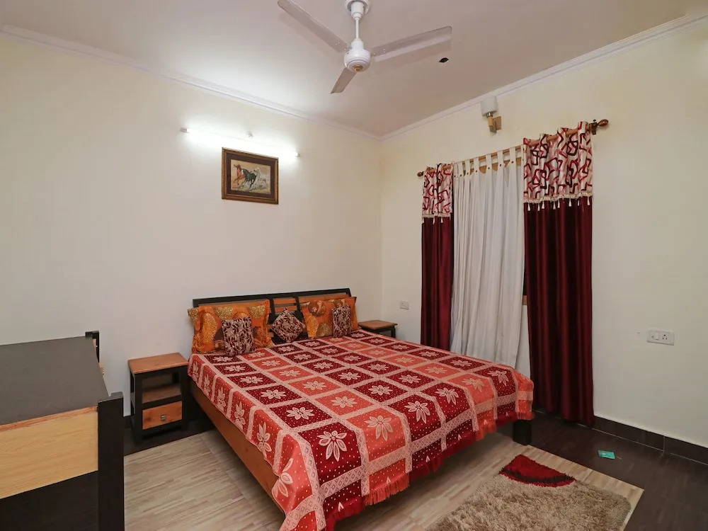 OYO 10315 Home 2BHK Cottage Sattal