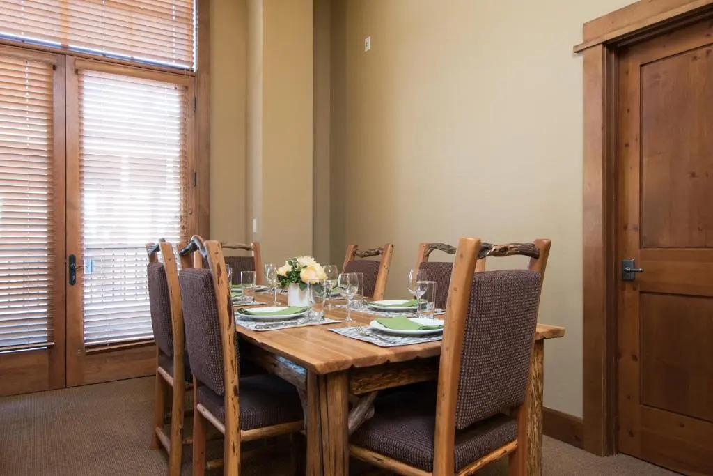 Family Friendly Residence in Village at Northstar! - Iron Horse North 105