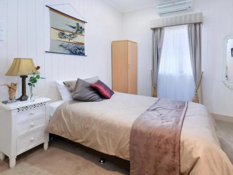 Fern Cottage Bed & Breakfast
