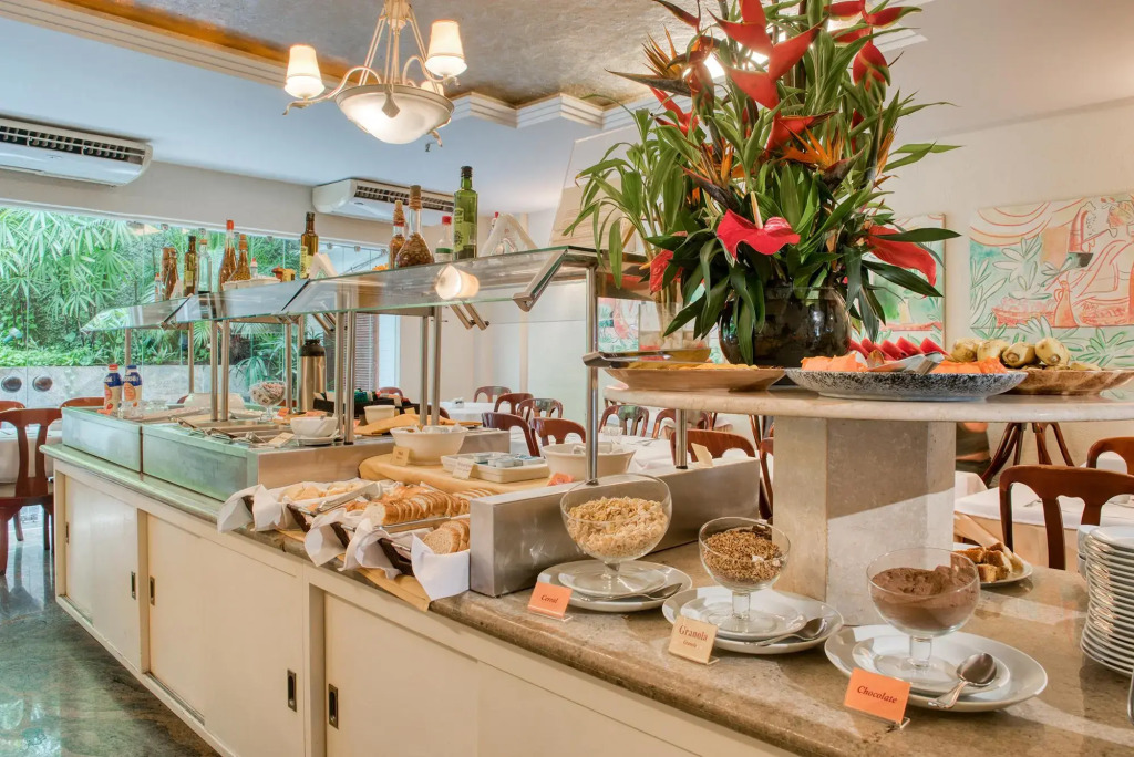 Augustos Copacabana Hotel