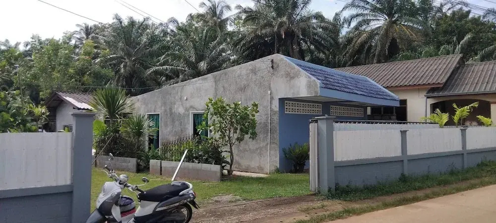 Greeneryhousekrabi52