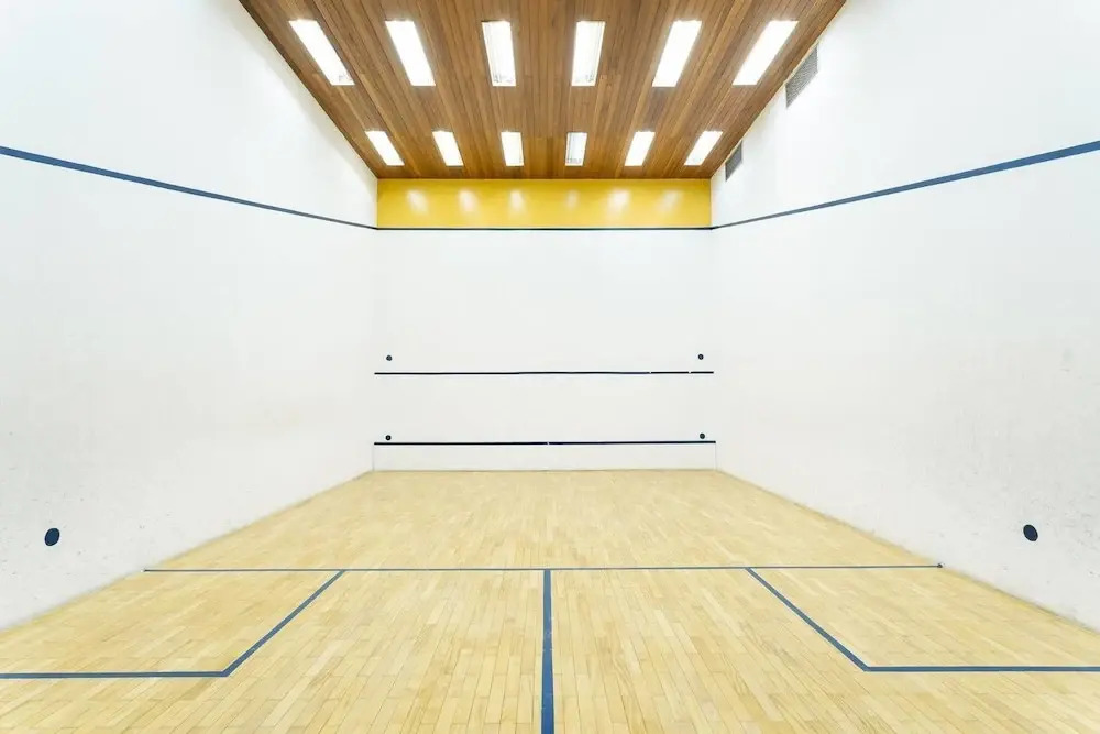 Lr810 Renovado, no Buzz dos Jardins, com Squash!
