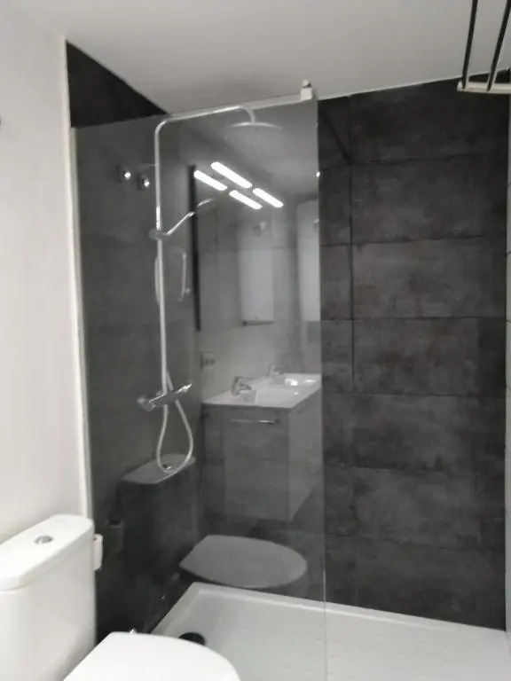 BIOMA Modern & Minimalist Apartment