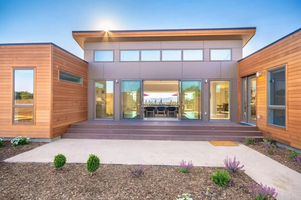 Xanadu Healdsburg - A Wine Country Escape