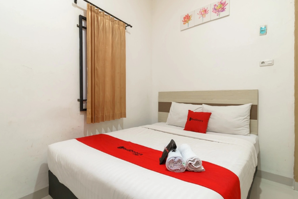 RedDoorz at Tara Homestay Palembang