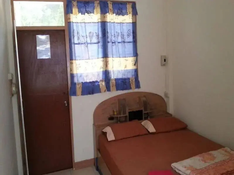 Lek Guesthouse