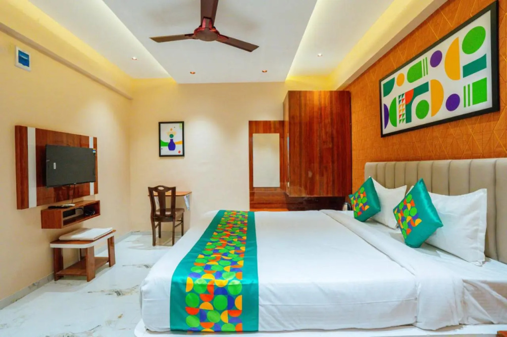 Treebo Grand Royal Imperio, Hinjewadi