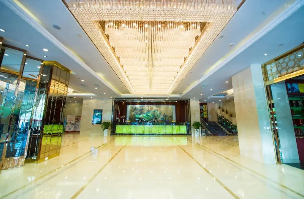 Shenzhen Luohu Lotus Hotel