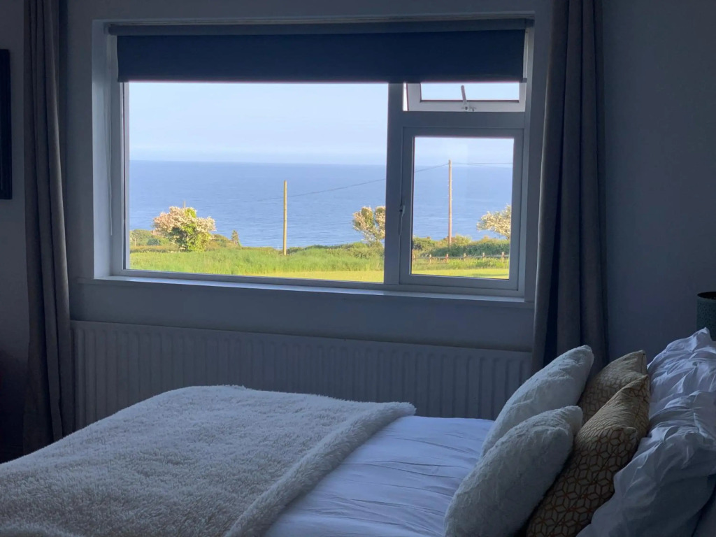 Follies Suites Ballyvoile