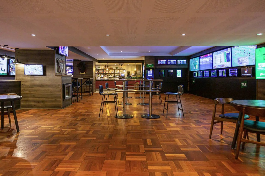 Ibis Styles The Entrance