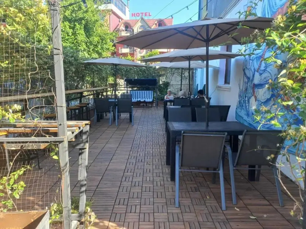 Rostivan Hotel Ve Hostel