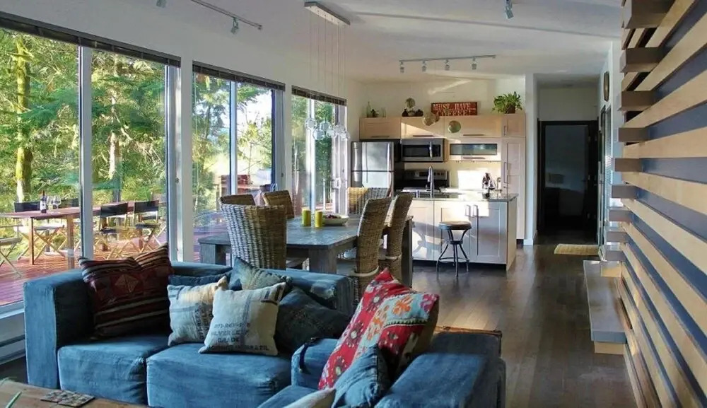 Silver Lake 83 - Spectacular Dream Home Overlooking Silver Lake