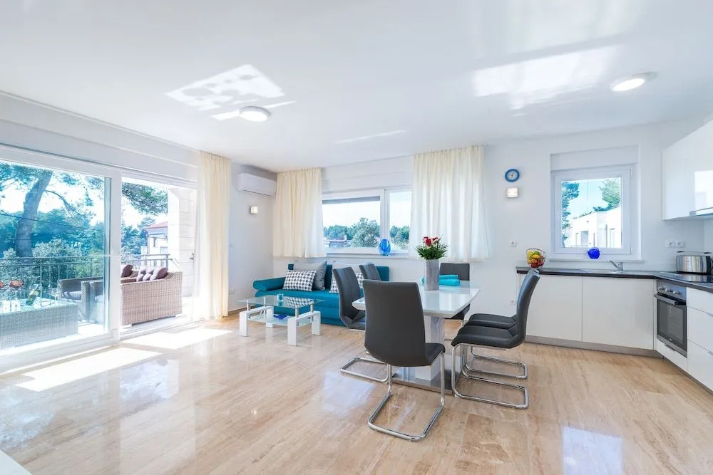 Apartment Eses