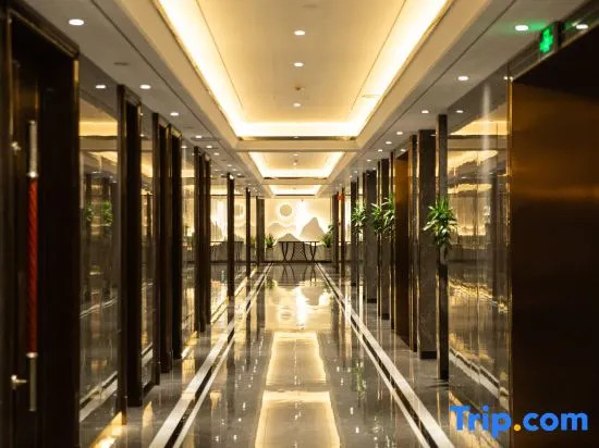 Yuerong Kingmax Hotel