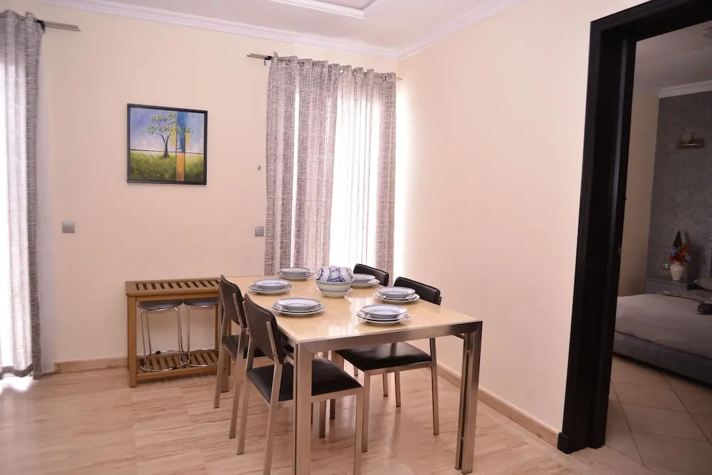 Sourebou Chez Appart Hotel Founty Beach