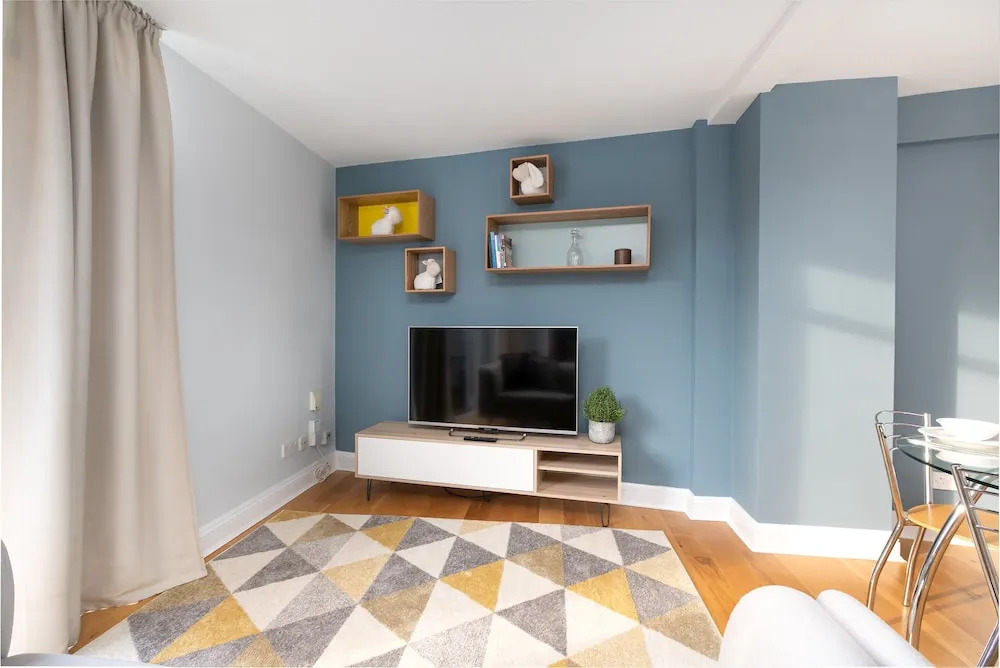 Little Bloomsbury House