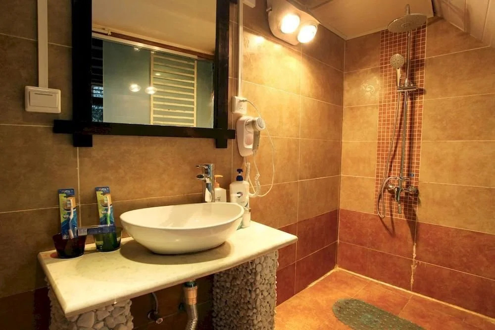 Chun Song Xia Xian Boutique Inn