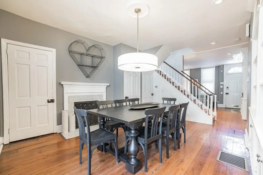 337 South 6th Street