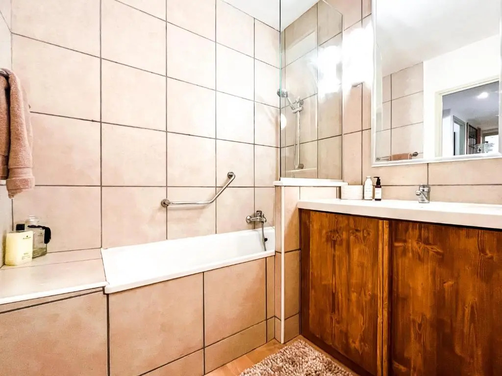 Large 2-Bedroom Apartment, Centre of Flaine Foret