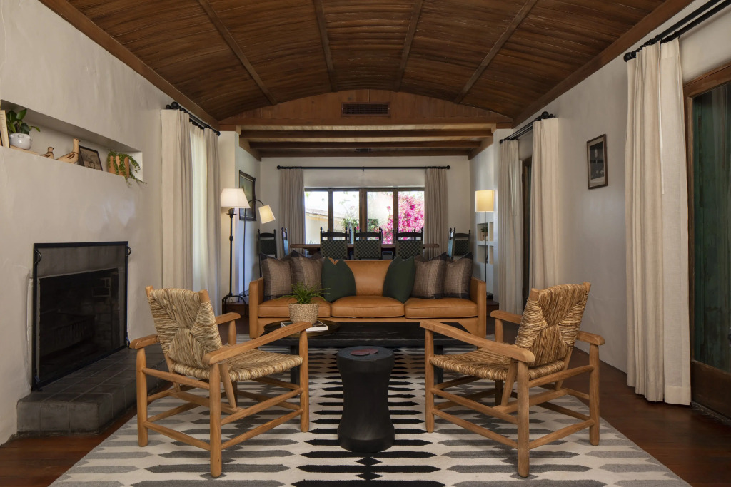 Casa Cody