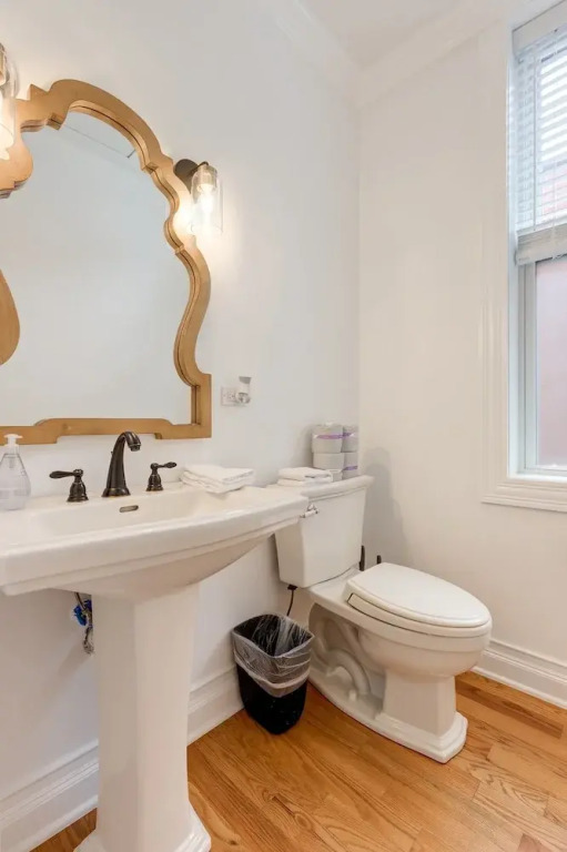 Breathtaking & Bright: Designer 2BD with Garage by AllSet Turnover