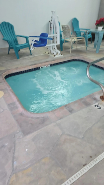 Quality Inn & Suites Manhattan