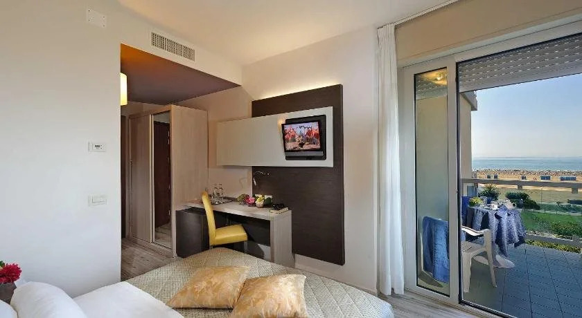 Majestic Beach Hotel & Wellness
