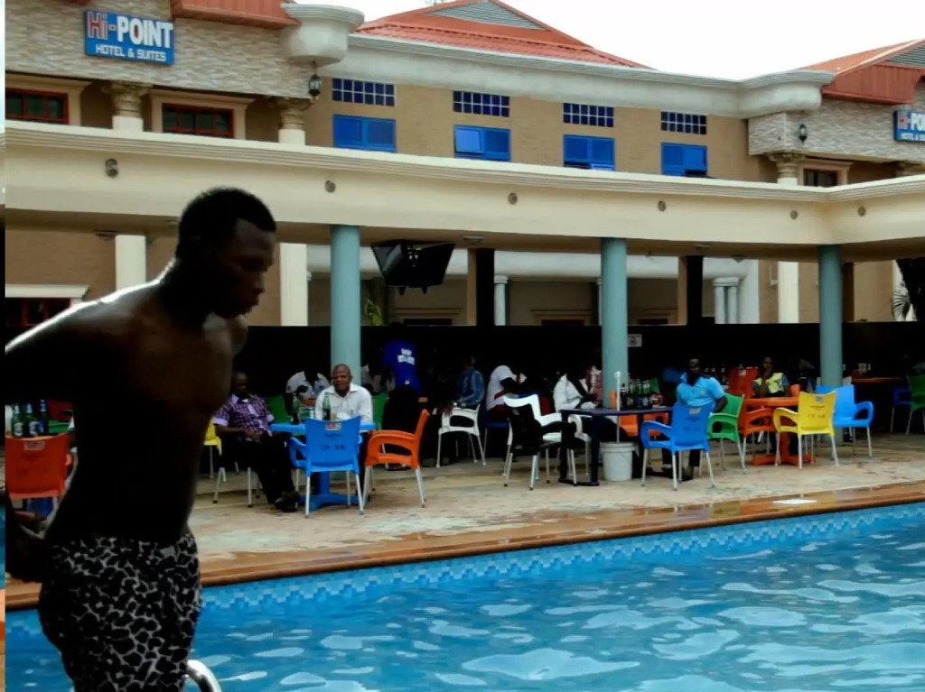 Hi Point Hotel & Suites