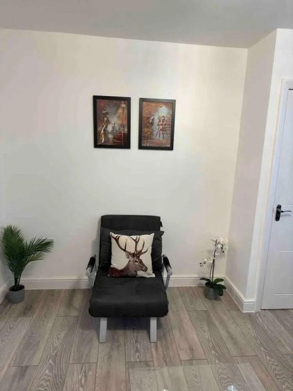 3-bed Home, Sleeps 8, Ideal for Large Groups