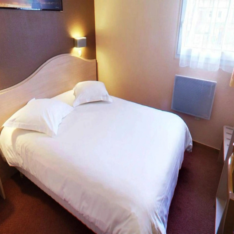 Logis Hôtel - Le Relais du Parisis