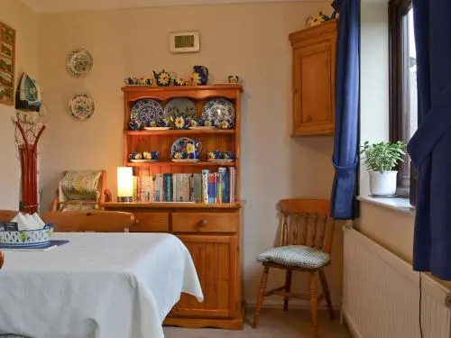 Ringstead Cottage